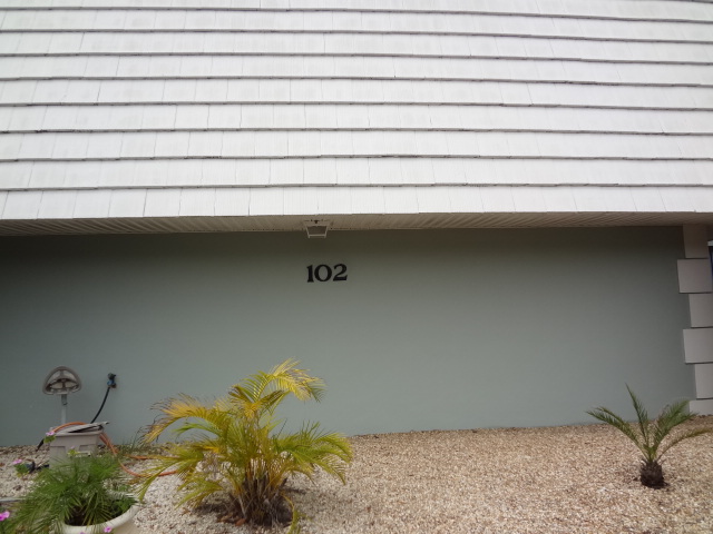 102