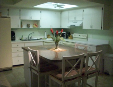 103d-kitchen